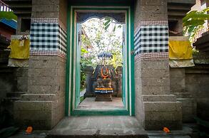Flamboyant Villa Ubud