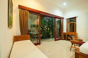 Flamboyant Villa Ubud