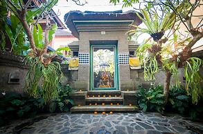 Flamboyant Villa Ubud
