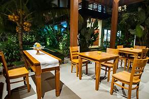 Flamboyant Villa Ubud