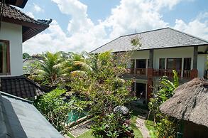 Flamboyant Villa Ubud