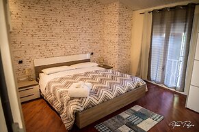 Hotel Lonatino
