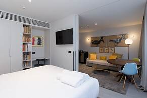 Amor de Dios 17 Luxury Suites