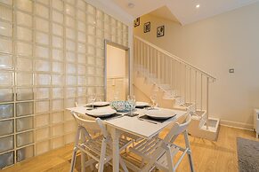 2 Bed Grassmarket Apartment