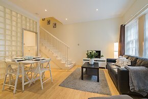 2 Bed Grassmarket Apartment