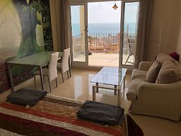 Rooms in Seafront Villa