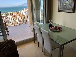 Rooms in Seafront Villa