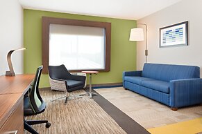 Holiday Inn Express & Suites Niceville - Eglin Area by IHG