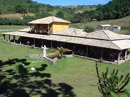 Pousada Ilhas do Sol