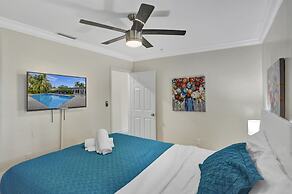 Casa Ria Luxury House w Private Pool Near Aventura Mall
