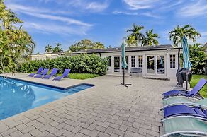 Casa Ria Luxury House w Private Pool Near Aventura Mall