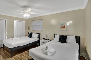 Casa Ria Luxury House w Private Pool Near Aventura Mall