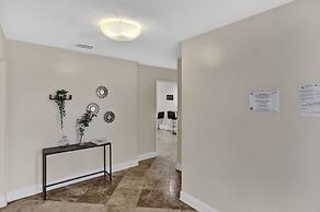 Casa Ria Luxury House w Private Pool Near Aventura Mall