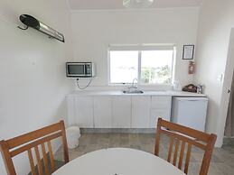 Castle Court Motel