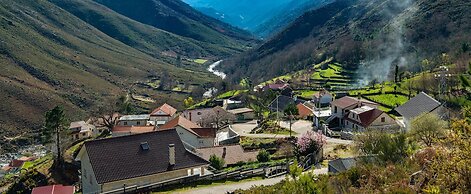 Macheta's Coutry House