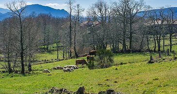 Macheta's Coutry House