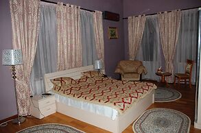Almaz Guest House