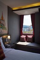 The Qube Fifty Hotel