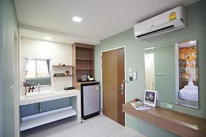 The Qube Fifty Hotel