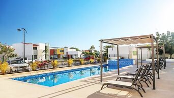 Condo with Hot Tub & Condo