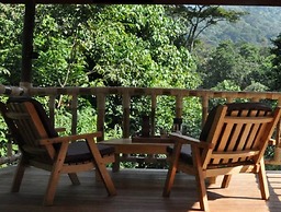 Equator Snow Geo Lodge