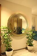 Hotel The Excellency