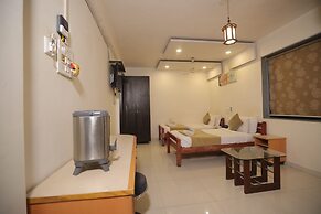 Hotel The Excellency