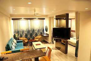 Hotel The Excellency