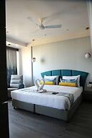 Hotel The Excellency