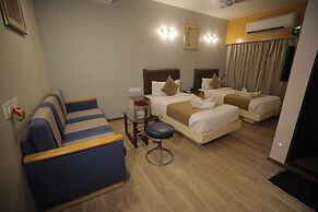 Hotel The Excellency