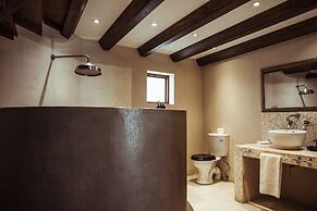 The Iris Boutique Hotel