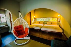 The:MOVES-Musée Villa-