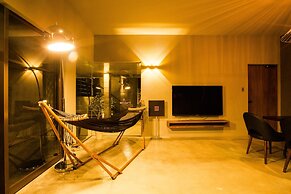 The:MOVES-Musée Villa-