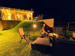 The:MOVES-Musée Villa-