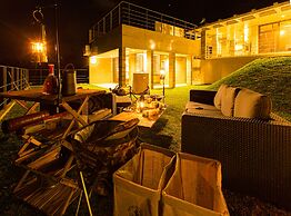 The:MOVES-Musée Villa-