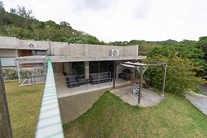 The:MOVES-Musée Villa-