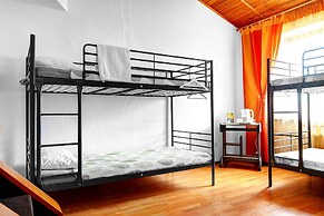 Guest House Home - Hostel