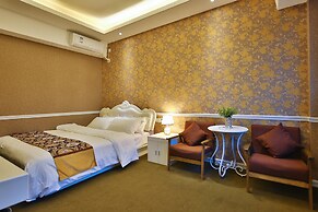 Liyuan Business Hotel