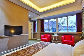 Liyuan Business Hotel