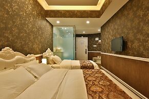 Liyuan Business Hotel