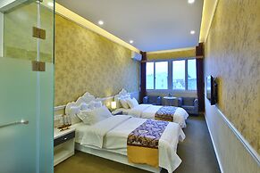 Liyuan Business Hotel