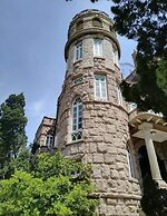 Liyuan Business Hotel