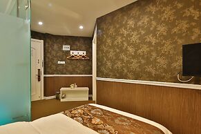 Liyuan Business Hotel