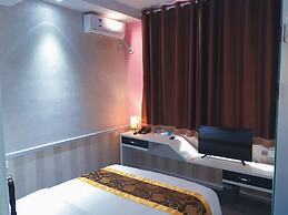 Liyuan Business Hotel