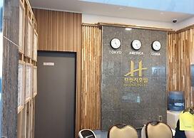 Tongyeong Bridge Hotel