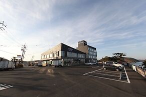 Tongyeong Bridge Hotel