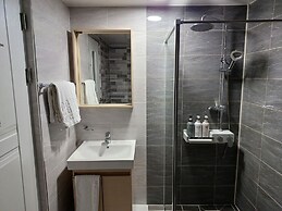 Tongyeong Bridge Hotel