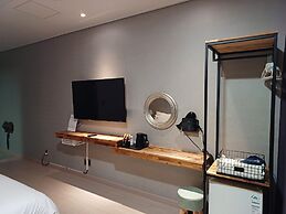 Tongyeong Bridge Hotel