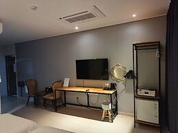 Tongyeong Bridge Hotel