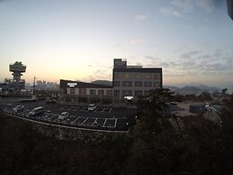 Tongyeong Bridge Hotel